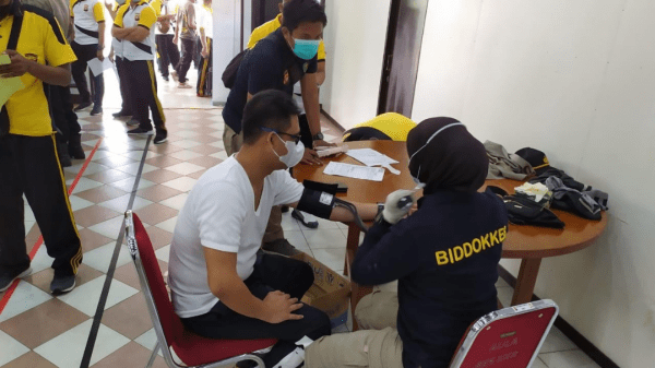 Personil Polres Kubu Raya Laksanakan Pemeriksaan Kesehatan Berkala