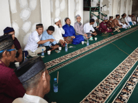Peringati Isra Mi’raj Nabi Besar Muhammad SAW, di Masjid Baitul Ma’mur Sengkong Sungai Nipah
