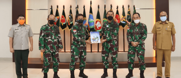 Pangdam XII/Tpr Terima Kunjungan Tim Sahli Panglima TNI Bidang Wassus dan LH