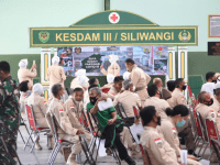 Ratusan Prajurit dan PNS TNI serta Keluarga Jajaran Kodam III/Siliwangi, Terima Vaksinasi AstraZeneca