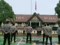 Gelar Apel Siaga, Kabag Operasi Polres Melawi TNI-Polri dan Instansi Terkait Akan Antisipasi Kerumunan di Melawi