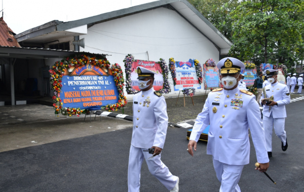 Komandan STTAL Hadiri Peringatan HUT Ke-65 Penerbangan TNI Angkatan Laut