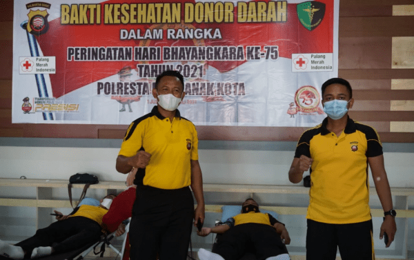 Sambut Hari Bhayangkara ke-75, Polresta Pontianak Kota Gelar Donor Darah