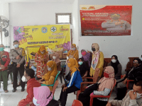 Polsek dan Puskesmas Kuala Mandor B Gelar Vaksinasi, Sebanyak 70 Orang Telah Melaksanakan Vaksin