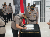 Rotasi Sepuluh Perwira menengah Polda Kalimantan barat Menempati Posisi Jabatan Yang Baru