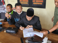 Forum Wartawan & LSM Kalbar-Indonesia Menyambut dengan Rasa Haru dan Bahagia Pembebasan Wilson Lalengke oleh Polri
