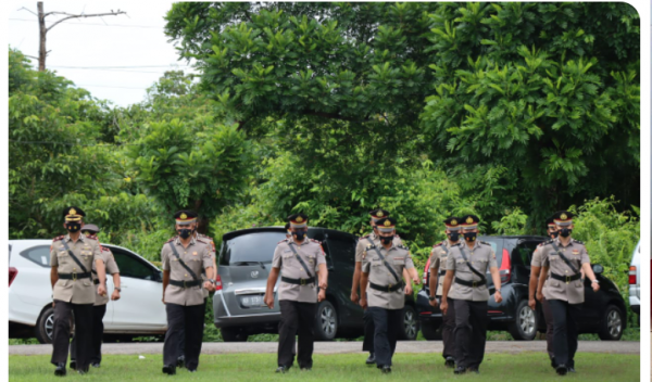 7 Personil Anggota Polisi Dibawah Naungan Polres Kubu Raya Mendapat job Baru