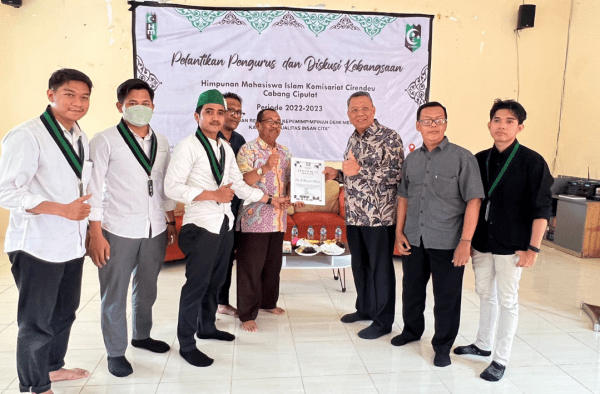 Beri Sambutan di Pelantikan HMI Komici, Walikota Tangsel: Pemkot Siap Kolaborasi dengan HMI