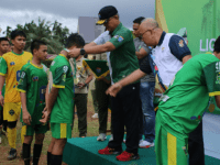 Kasdam XII/Tpr Tutup Piala Kasad Liga Santri PSSI Wilayah Kalbar, Darul Ma’arif Sintang Juara