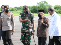 Pangdam XII/Tpr Sambut Kedatangan Wakil Presiden di Kalbar