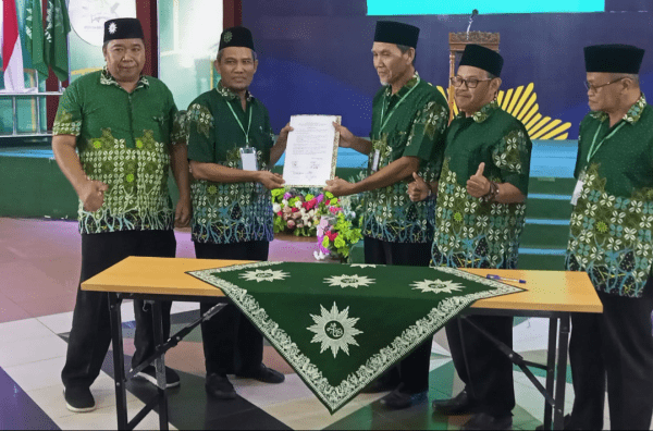 Drs. H. Musa Pimpin Muhammadiyah Kota Pontianak Periode 2022 – 2027