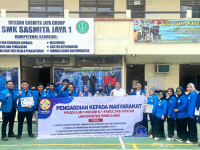 Bersama Mahasiswa UNPAM Fak.Hukum Sosialisasi Hak Pekerja Dalam Dunia Kerja di SMK Sasmita Jaya I