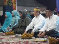 Hadiri Peringatan Maulid Nabi Muhammad Di Desa Sejegi, Ini Pesan Bupati Mempawah