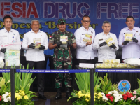 Pangdam XII/Tanjungpura : TNI Berkomiten Tegas Perangi Penyelundupan dan Peredaran Narkoba