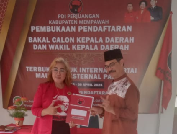H. Suryansyah, SE, MMA Kembalikan Berkas Pendaftaran di PKB dan PDI-P