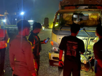 Tragis! Dua Nyawa Melayang Usai Motor Tabrak Truk di Sungai Ambawang