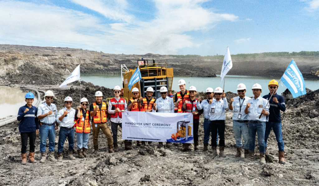 PT Star Wagen Indonesia melakukan Handover Ceremony unit Dewatering Pump PAC SH128 Atlas Copco kepada PT Putra Perkasa Abadi