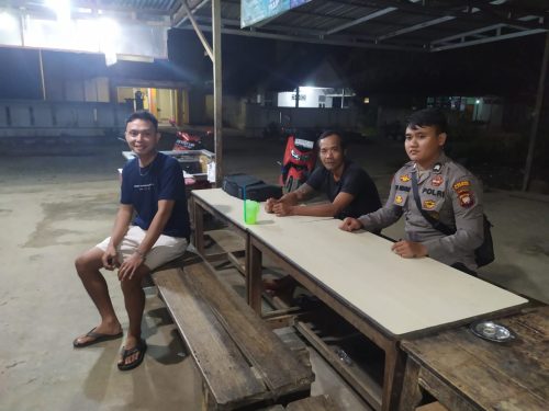 Polsek Mempawah Hulu Subsektor Sompak Tingkatkan Patroli Kamtibmas Di Malam Hari
