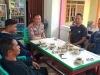 Patroli dan Sambang Siang, Personel Jalin Kedekatan dengan Warga Desa Menjalin