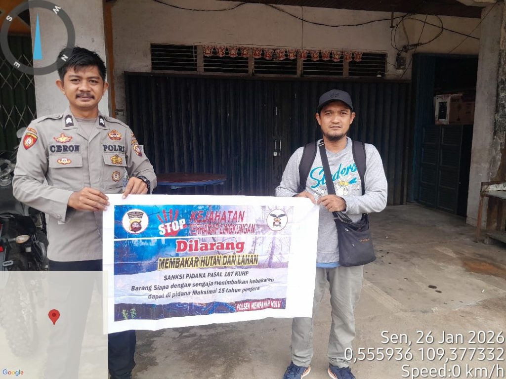 Personel Polsek Mempawah Hulu Ajak Warga Tidak Melakukan Karhutla