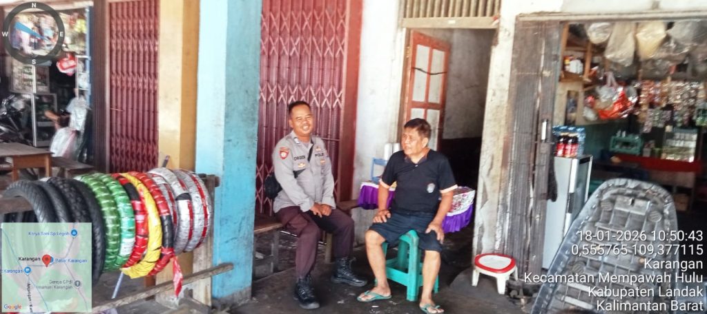 Patroli Siang Polsek Mempawah Hulu Ciptakan Situasi Kamtibmas Kondusif