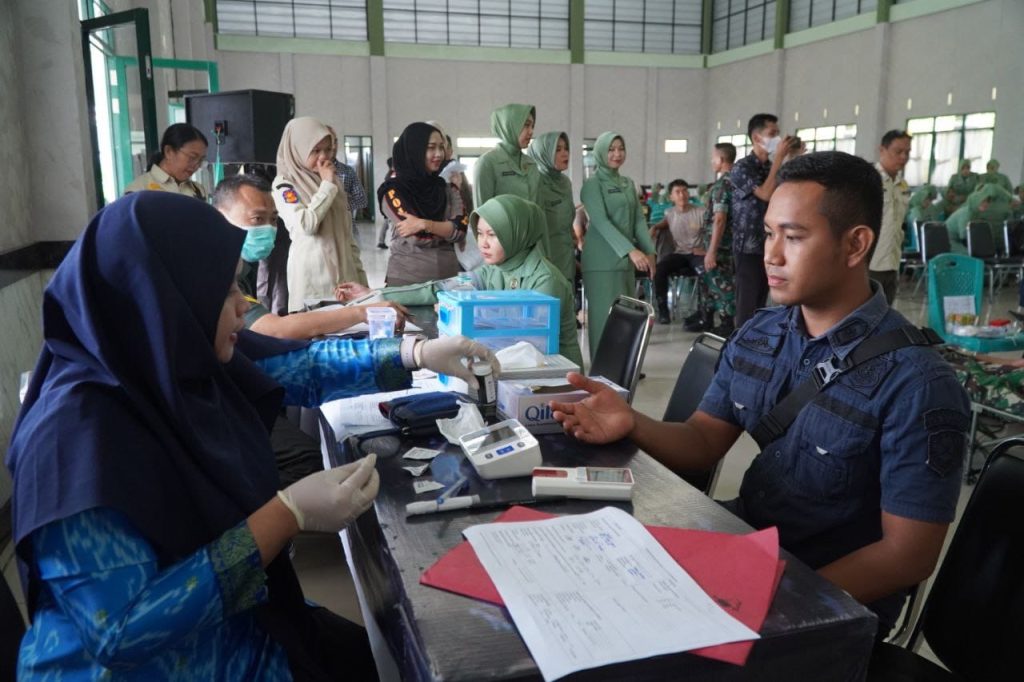 Jelang HUT Persit Ke-80, Kodim 1208/Sambas Gelar Donor Darah