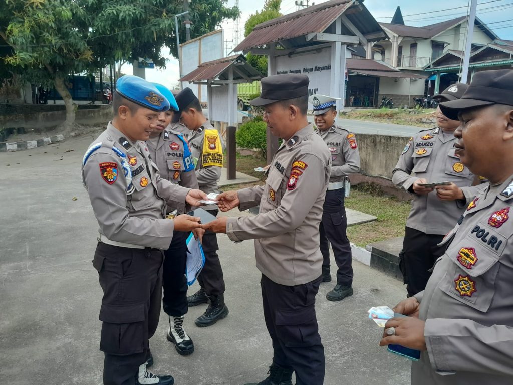 Cegah Pelanggaran Sejak Dini, Propam Polres Landak Gelar Gaktibplin