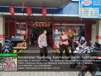 Hari Pertama Dimulainya Berpuasa Personil Polsek Ngabang Tetap Ciptakan Situasi Kondusif Lewat Patroli Dialogis