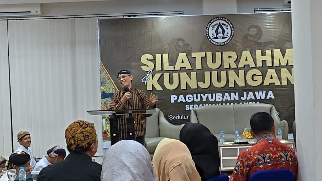 Silaturahmi Hangat PJKB–Paguyuban Jawa Sarawak, Warga Malaysia Ingin Pelajari Aksara Hanacaraka