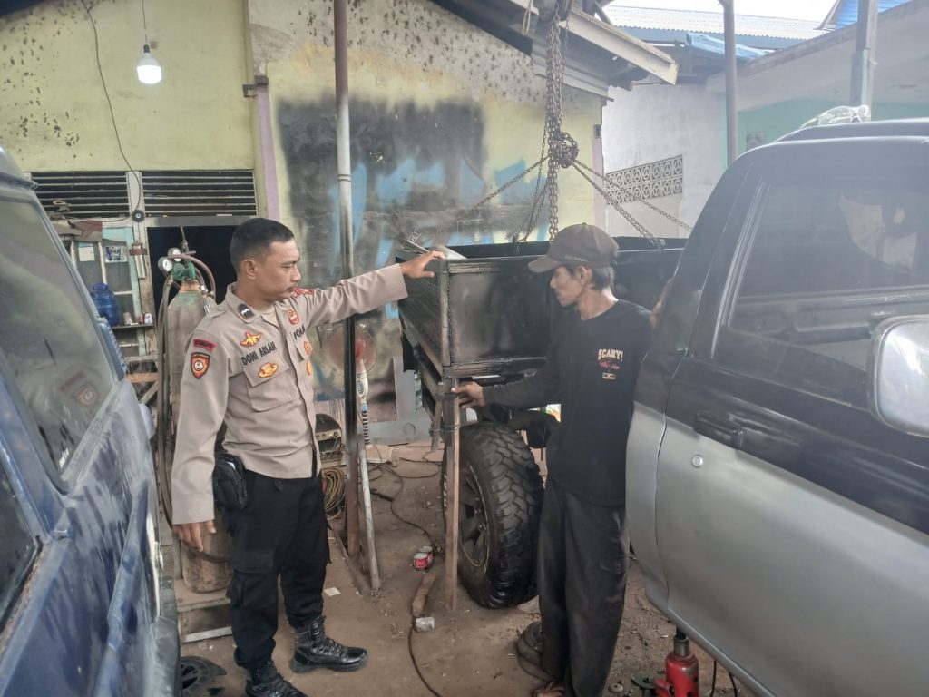 Polisi Turun Langsung ke Lapangan, Dengarkan Keluhan dan Beri Edukasi Warga