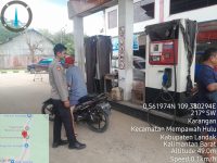Pastikan Stok BBM Aman, Personel Polsek Mempawah Hulu Sambangi SPBU