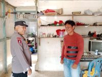 Patroli Rutin Polsek Kuala Behe, Dialogis Kamtibmas Dengan Masyarakat