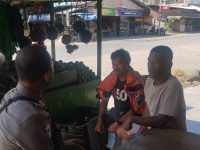 Cegah Kejahatan di Siang Hari, Bripka Albasit Laksanakan Patroli Sambang Warga