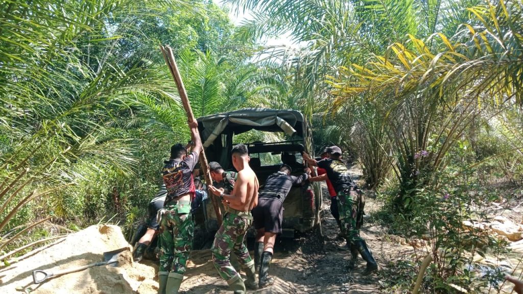 Akses Makin Mudah, Warga Apresiasi Upaya Satgas Atasi Jalan Becek
