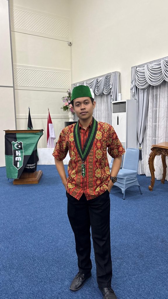 Negara Absen di Hari Buruh: Pejabat Libur, Buruh Tetap Bekerja