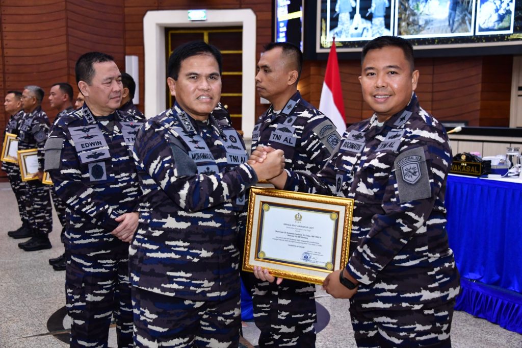 Kodaeral XII Raih Penghargaan KASAL pada AKS TNI AL 2026 atas Keberhasilan Penindakan Penyelundupan