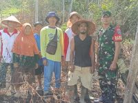Babinsa Sosialisasikan Kegiatan TMMD kepada Warga