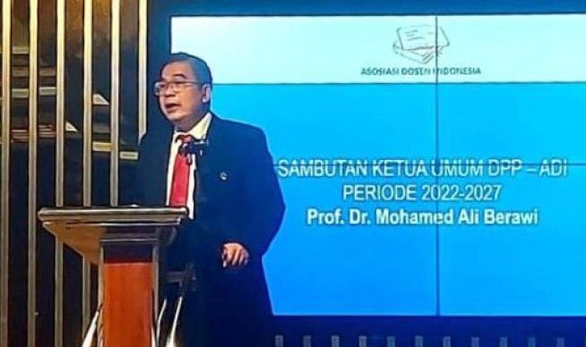 <h4><a href='https://postkotapontianak.com/smsi-dukung-adi-perjuangkan-kelayakan-gaji-dosen-di-mk/' title='SMSI Dukung ADI Perjuangkan Kelayakan Gaji Dosen di MK'>SMSI Dukung ADI Perjuangkan Kelayakan Gaji Dosen di MK</a></h4>