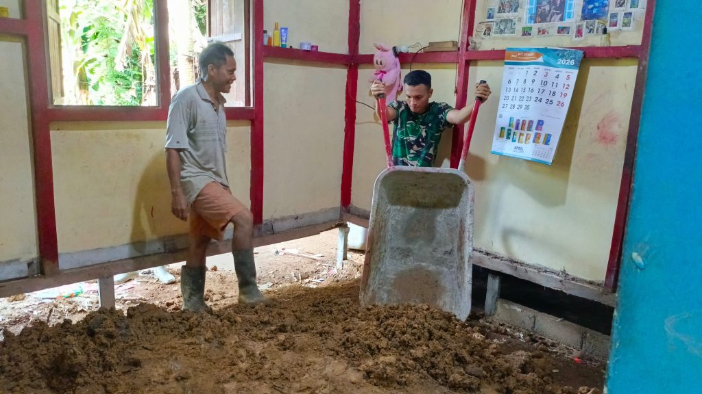 Senyum Pak Alun (55), Rumahnya Mendapatkan RTLH