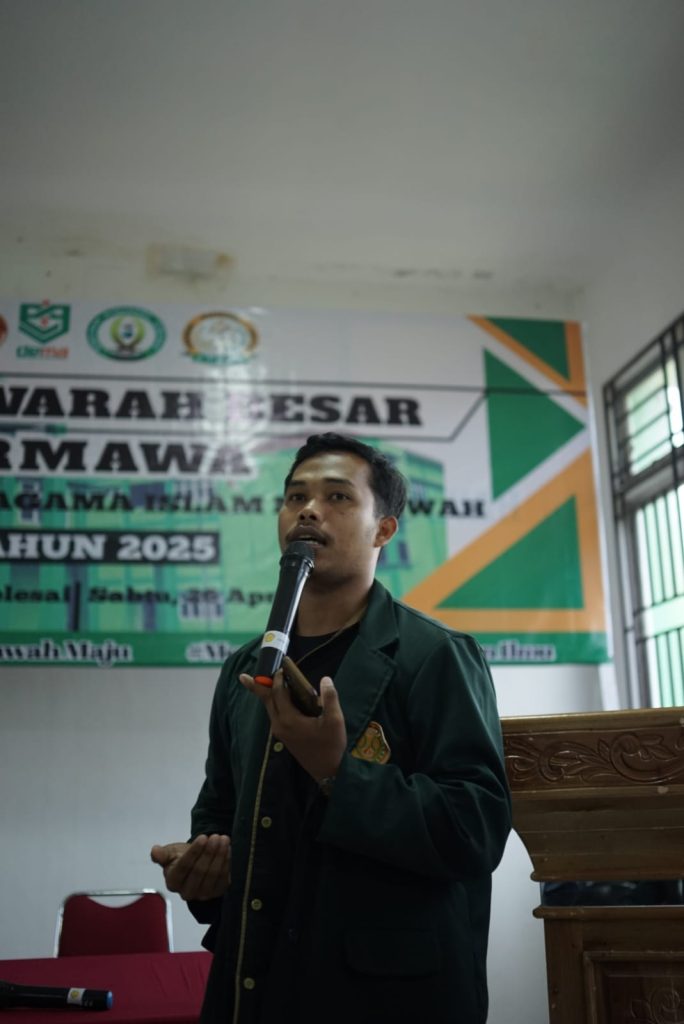 Hari Buruh, Ketua DEMA STAI Mempawah Keluarkan Kritik Keras terhadap Pemerintah