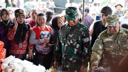 Penutupan TMMD Diserbu Warga, Bazar Murah dan Hiburan Jadi Daya Tarik