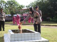 Ziarah dan Tabur Bunga di Makam Pahlawan Juang Landak, Polres Landak Kenang Jasa Para Pahlawan Jelang Hari Bhayangkara ke-80