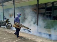 Cegah Penyebaran Demam Berdarah, Kodim 1201/Mempawah Laksanakan Fogging