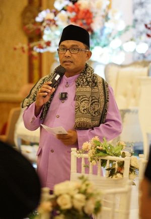 Sentil Eks Ketua BEM UGM, Pengasuh Al Anshor Pontianak: Kritik Presiden Itu Hak, tapi Jaga Etika!