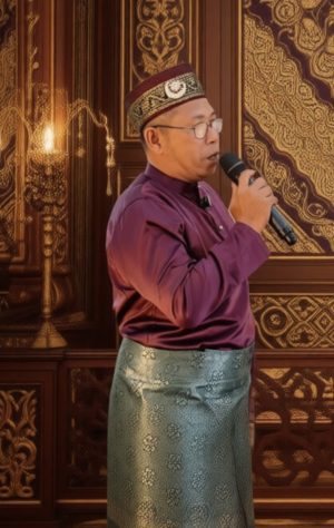 <h4><a href='https://postkotapontianak.com/cek-zoul-ungkap-strategi-melestarikan-pantun-melayu-di-era-digital/' title='Cek Zoul Ungkap Strategi Melestarikan Pantun Melayu di Era Digital'>Cek Zoul Ungkap Strategi Melestarikan Pantun Melayu di Era Digital</a></h4>