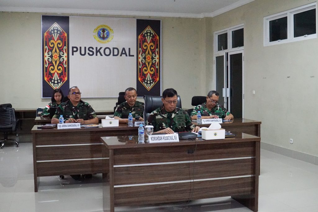 <h4><a href='https://postkotapontianak.com/komandan-kodaeral-xii-ikuti-rakor-hut-kodaeral-2026-perkuat-sinergi-jajaran-tni-al/' title='Komandan Kodaeral XII Ikuti Rakor HUT Kodaeral 2026, Perkuat Sinergi Jajaran TNI AL'>Komandan Kodaeral XII Ikuti Rakor HUT Kodaeral 2026, Perkuat Sinergi Jajaran TNI AL</a></h4>