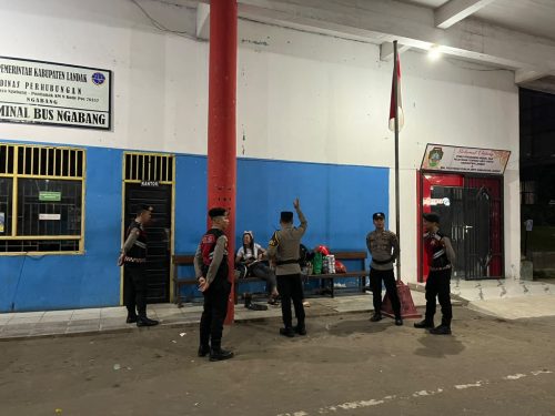 Patroli Pamapta Polres Landak Perkuat Kehadiran Polri Di Tengah Masyarakat