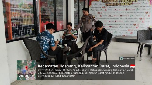 Patroli Dialogis Polsek Ngabang, Warga Diajak Lebih Waspada terhadap Modus Kejahatan