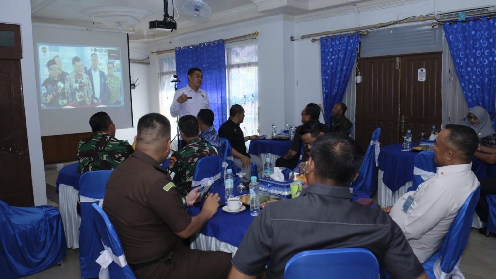 <h4><a href='https://postkotapontianak.com/dirresnarkoba-polda-kalbar-hadiri-peringatan-hani-2026-di-kantor-bnnp-kalbar/' title='Dirresnarkoba Polda Kalbar Hadiri Peringatan HANI 2026 di Kantor BNNP Kalbar'>Dirresnarkoba Polda Kalbar Hadiri Peringatan HANI 2026 di Kantor BNNP Kalbar</a></h4>