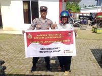Patroli dan Sosialisasi Anti Narkoba serta Judi Online, Polsek Menjalin Ajak Warga Desa Sepahat Wujudkan Lingkungan Aman